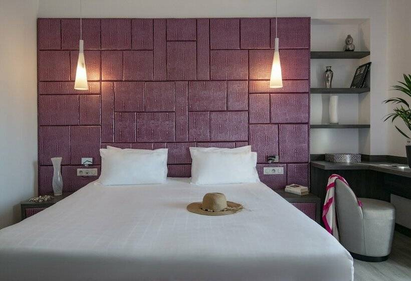 חדר סטנדרט לשלושה, Golden Tulip Cannes Hotel De Paris