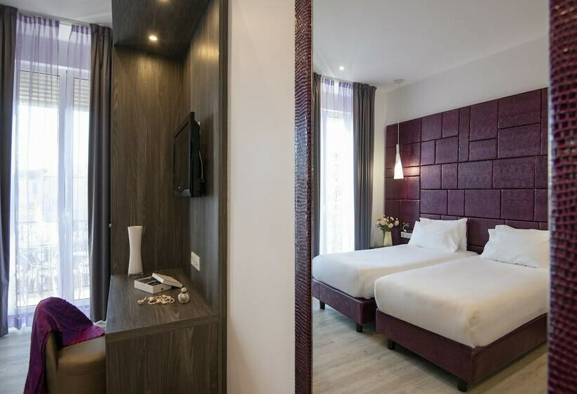 חדר סטנדרט לשלושה, Golden Tulip Cannes Hotel De Paris