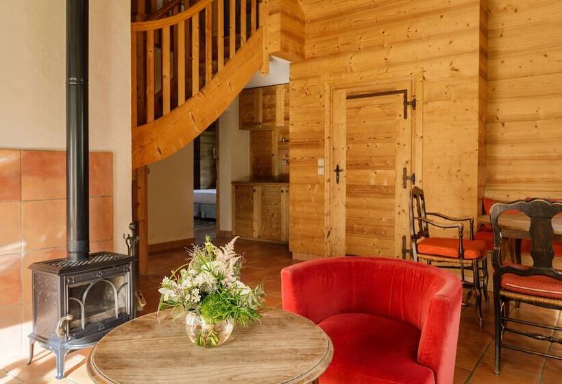 کلبه ییلاقی, La Verniaz Et Ses Chalets