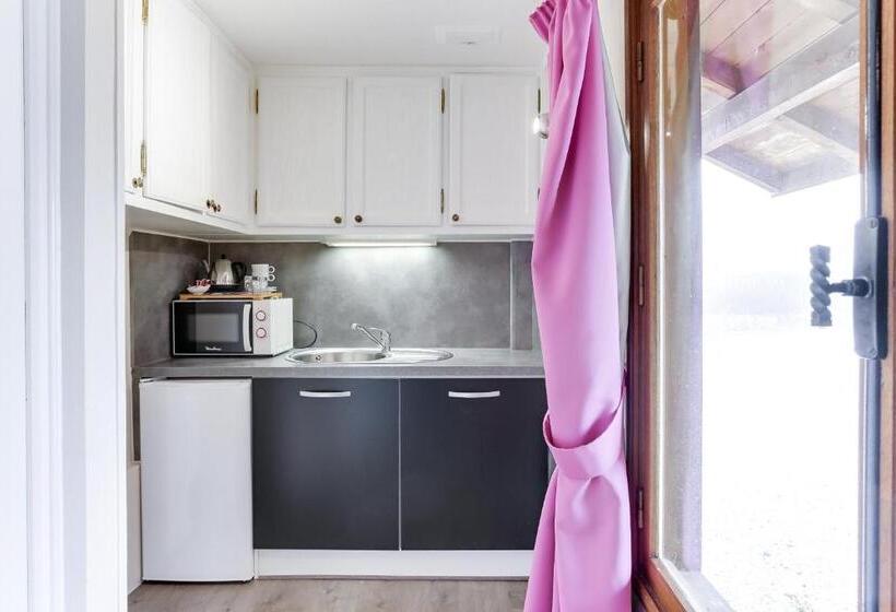 اتاق استاندارد, La Verniaz Et Ses Chalets