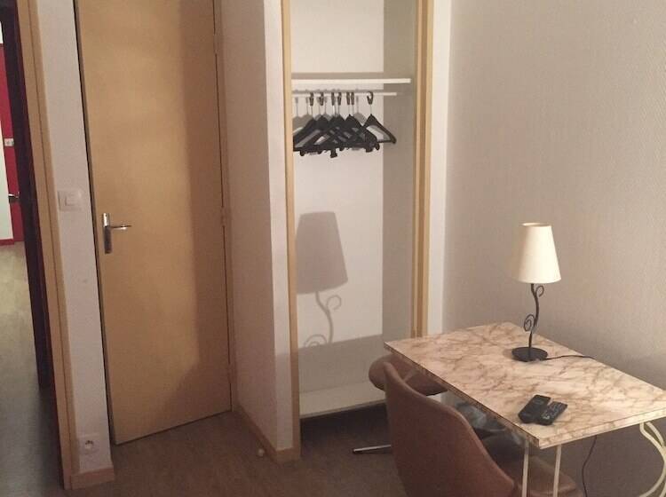 اتاق استاندارد یک نفره, Le Boischaut  Citotel Chateauroux
