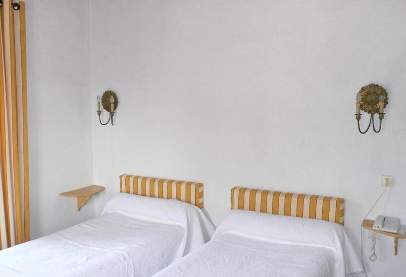 Классический Номер, Hôtel La Figuière