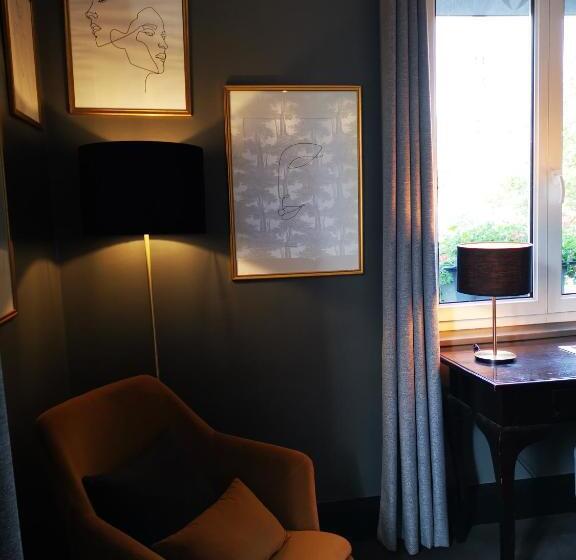 اتاق سوپریور, Hôtel Le Boeuf Couronné Chartres   Logis Hotels