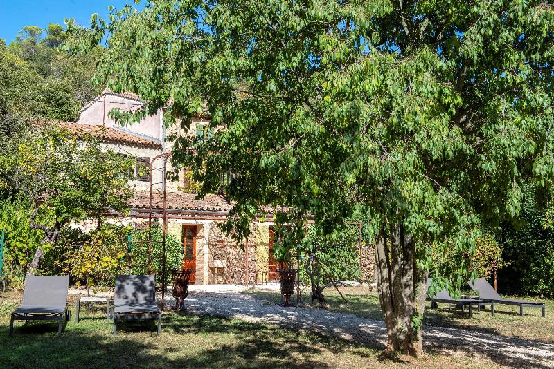 اتاق کلاسیک, Hôtel Le Boeuf Couronné Chartres   Logis Hotels