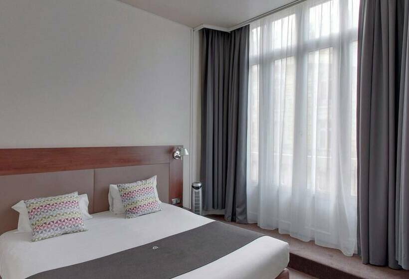 스탠다드 룸 더블 침대, Campanile Orleans Centre  Gare