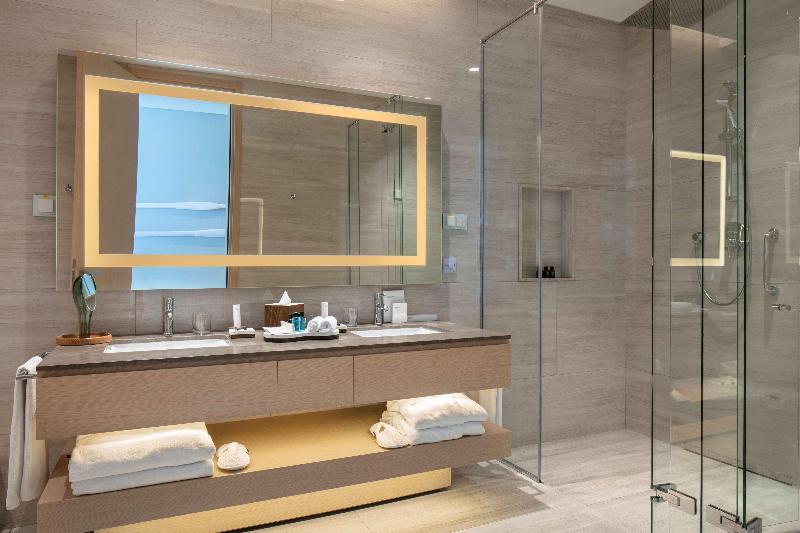 اتاق استاندارد چهار تخته, Hôtel Le Belvédère