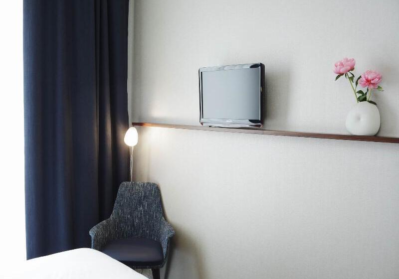 اتاق استاندارد, Hôtel Londres Et New York   Teritoria