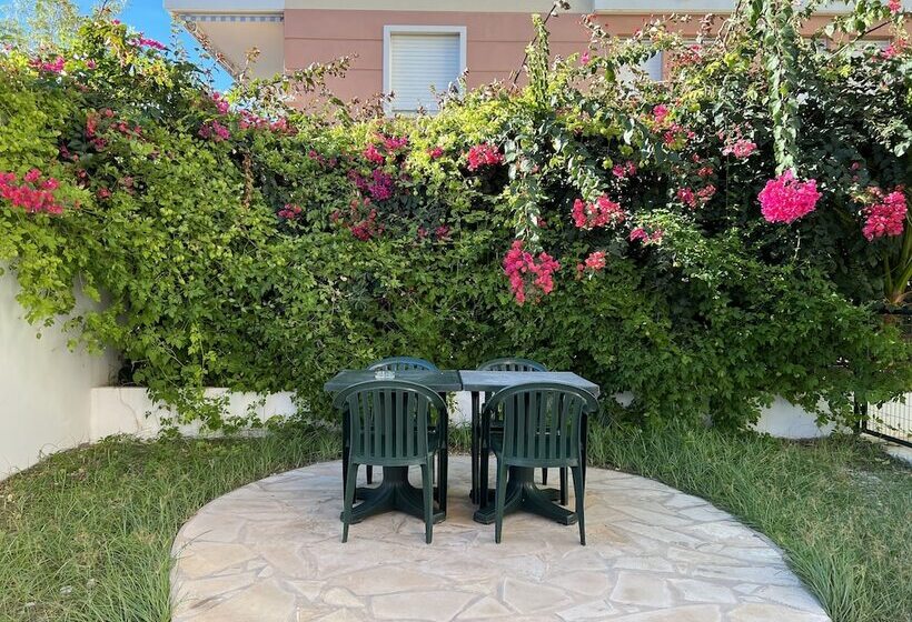 Апартаменты Комфорт 1 Спальня, Et Appartements Reine D Azur