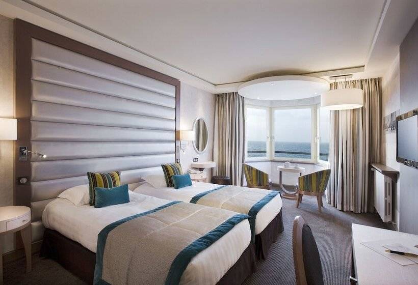 اتاق استاندارد با چشم‌انداز دریا, Grand Hôtel Des Thermes