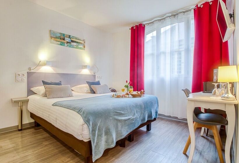 Семейный Номер, Hôtel Saint Albert