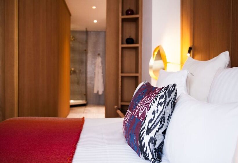 اتاق لوکس, Hôtel Vernet Champs Elysées Paris