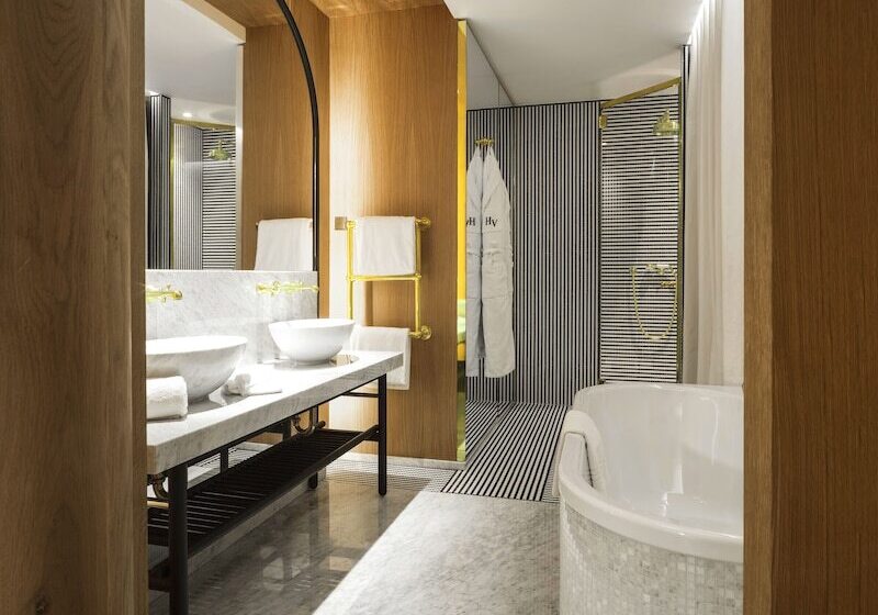 سوییت اجرایی, Hôtel Vernet Champs Elysées Paris