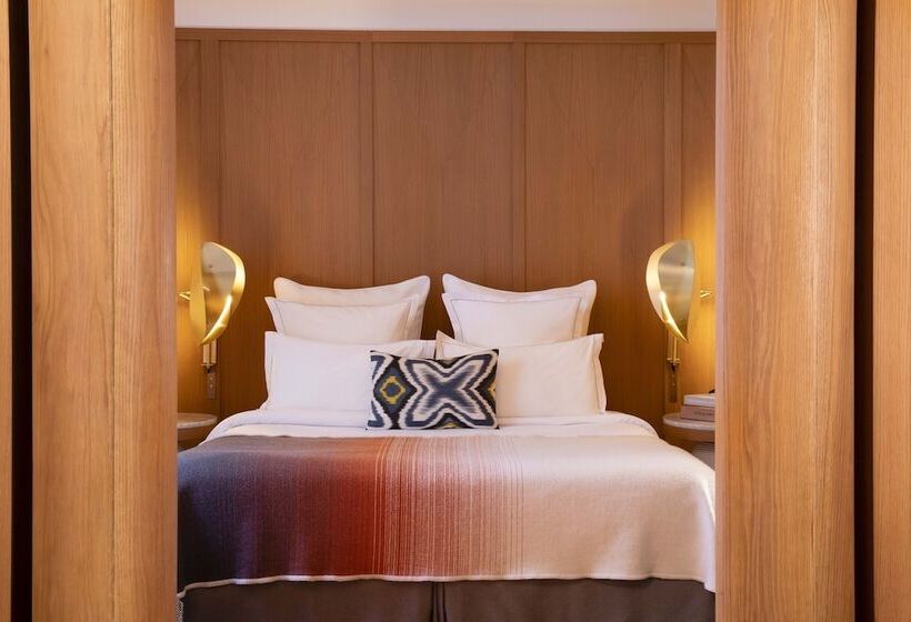 سوییت اجرایی, Hôtel Vernet Champs Elysées Paris