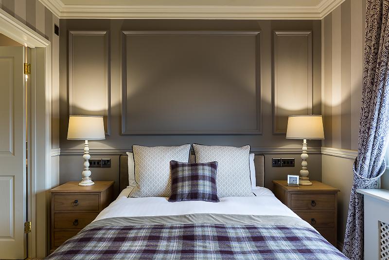 Chambre Standard, Down Hall