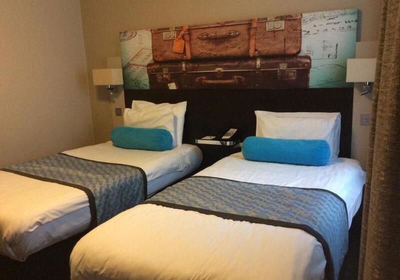 Номер Стандарт, Mercure London Heathrow