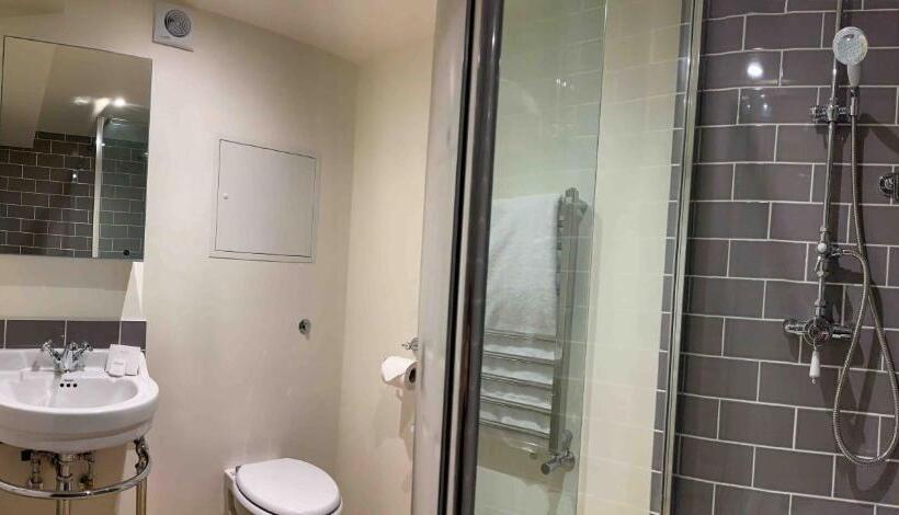 Quarto Estandar com Terraço, Mortons Manor