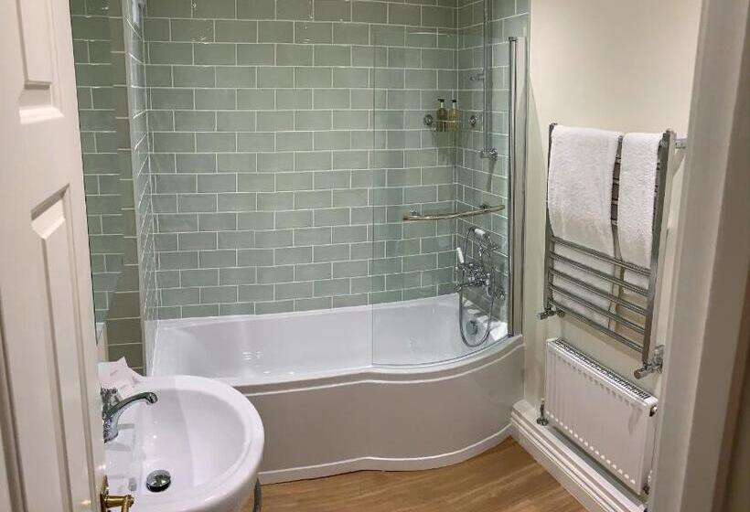 Family Suite, Mortons Manor