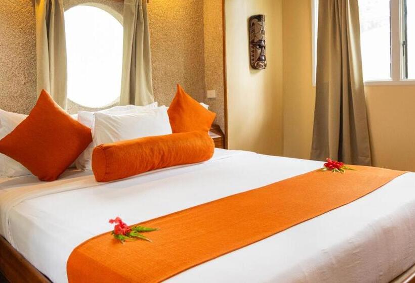 Bungalow Standard 2 Bedrooms Garden View, Koro Sun Resort & Rainforest Spa