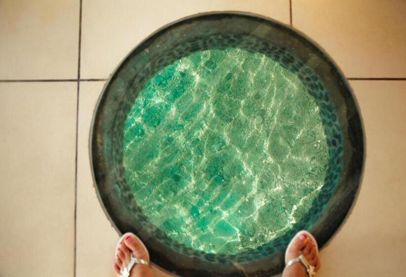ویلای 1 خوابه با چشم‌انداز دریا, Koro Sun Resort & Rainforest Spa