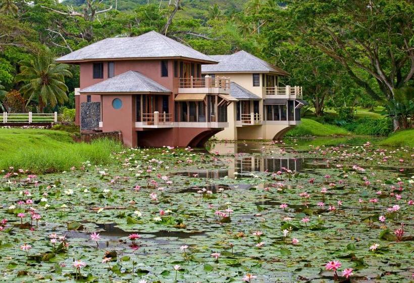 ویلای 3 خوابه, Koro Sun Resort & Rainforest Spa
