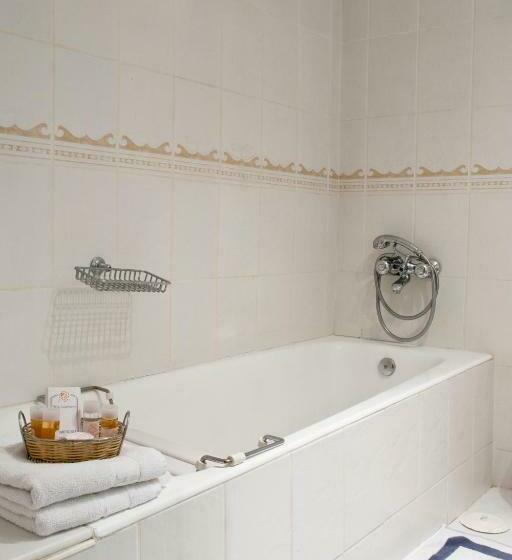 Номер Стандарт Трехместный, Arethusa Hotel Athens