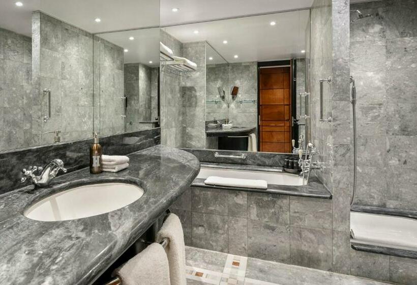 标准间, Como The Halkin