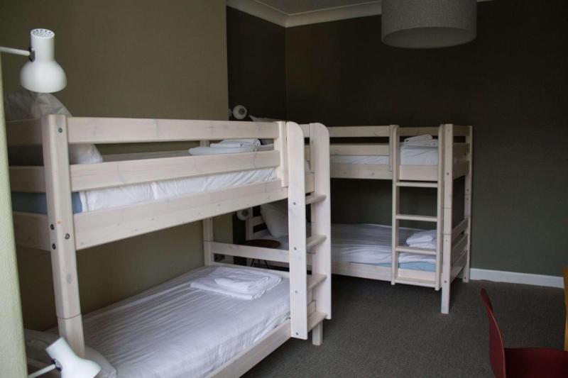 Quarto Familiar, Peebles Hydro