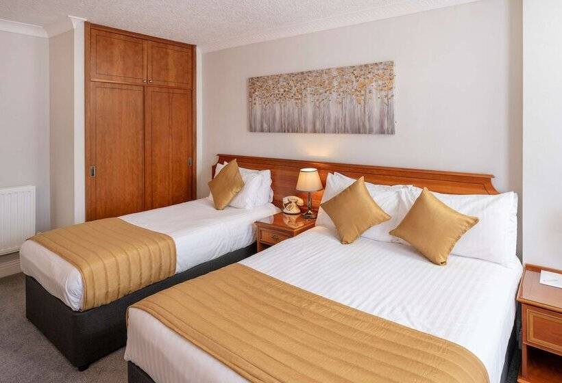 Семейный Номер, New Continental Hotel; Sure Hotel Collection By Best Western