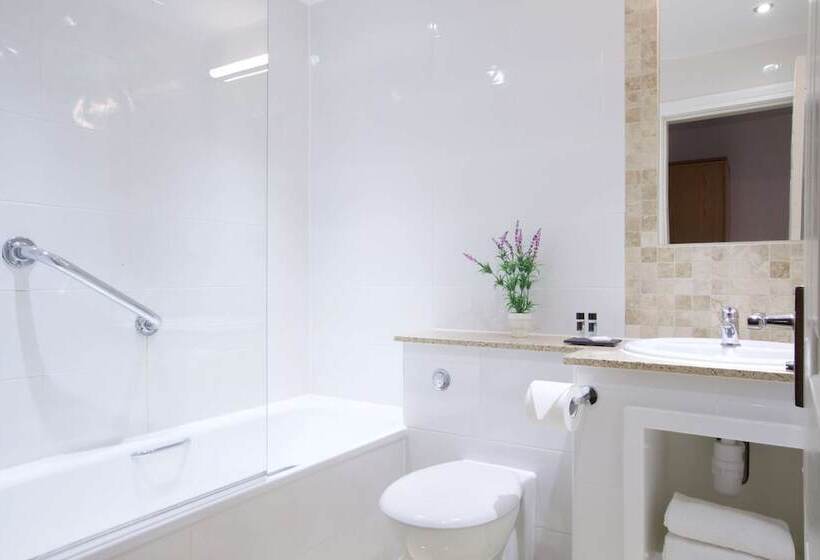 Люкс, Warrington Fir Grove Hotel, Sure Hotel Collection By Bw