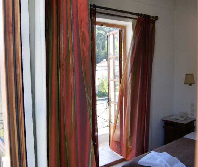 اتاق استاندارد یک نفره, Pelops
