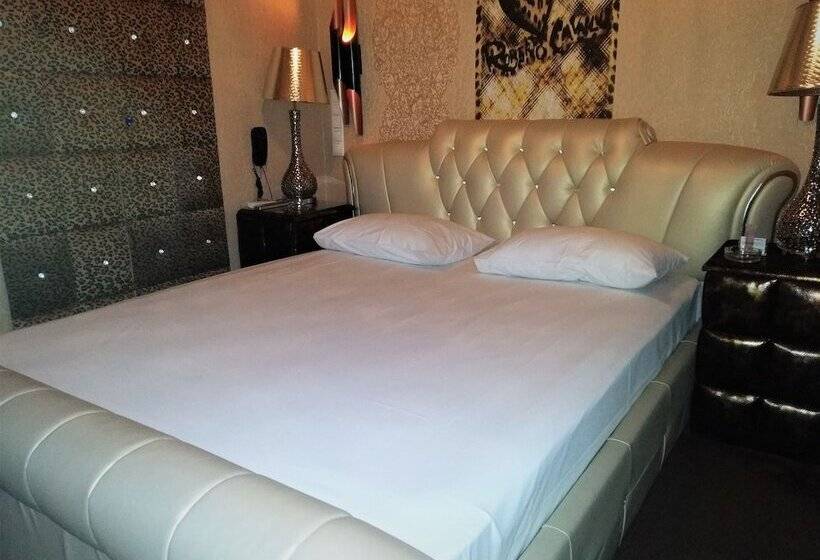 Номер Deluxe, Lida