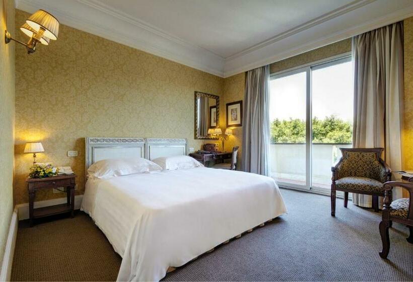 Номер Deluxe с Балконом, Mercure Catania Excelsior