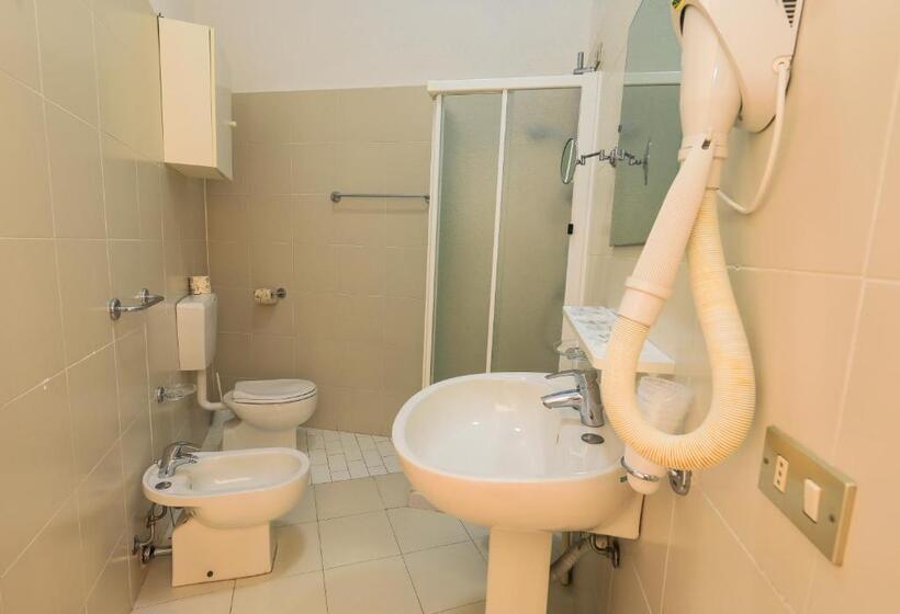 استودیوی استاندارد, Residence Le Acacie