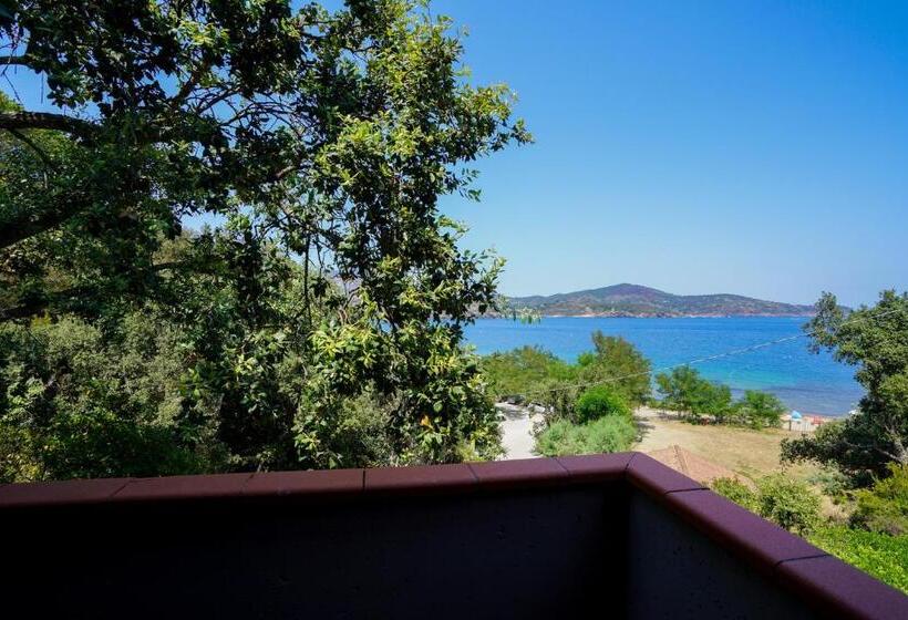 آپارتمان 1 خوابه, Residence Le Acacie