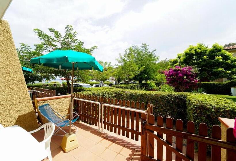 آپارتمان 2 خوابه, Residence Le Acacie