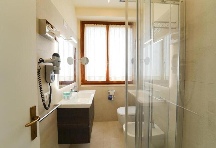 آپارتمان 2 خوابه, Residence Le Acacie