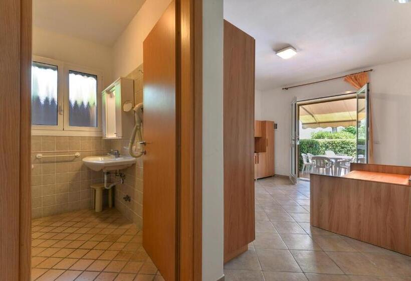 آپارتمان 2 خوابه, Residence Le Acacie
