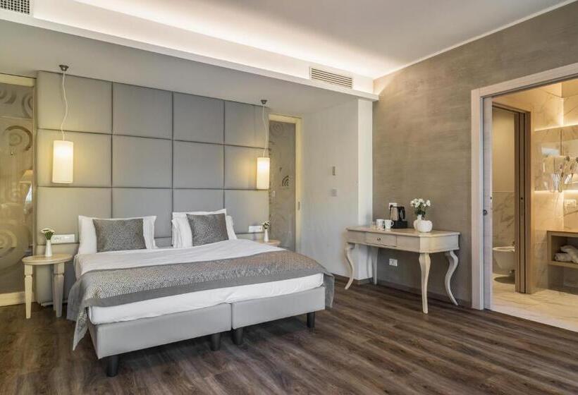 Suite with Terrace, Lake Front Hotel Brenzone