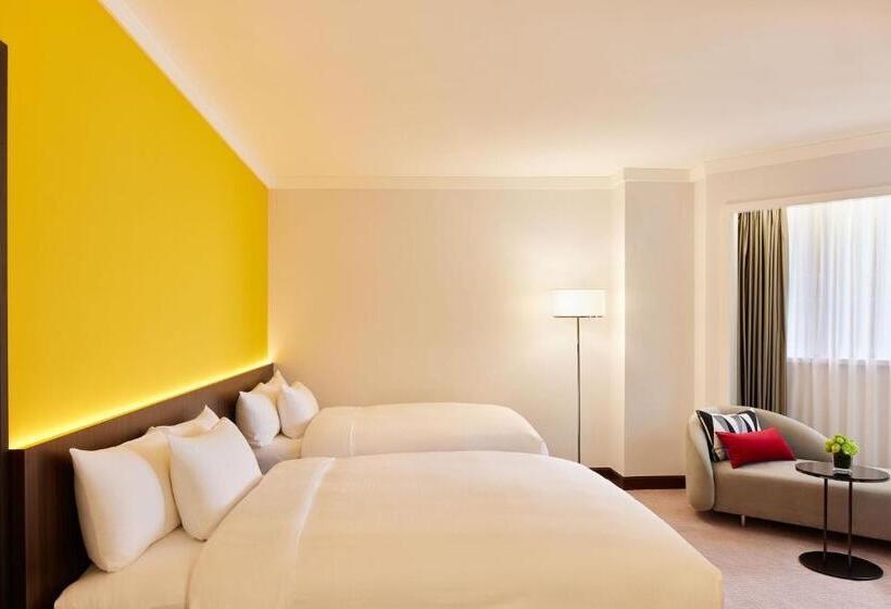 سوییت سوپریور, Prince Hotel, Marco Polo
