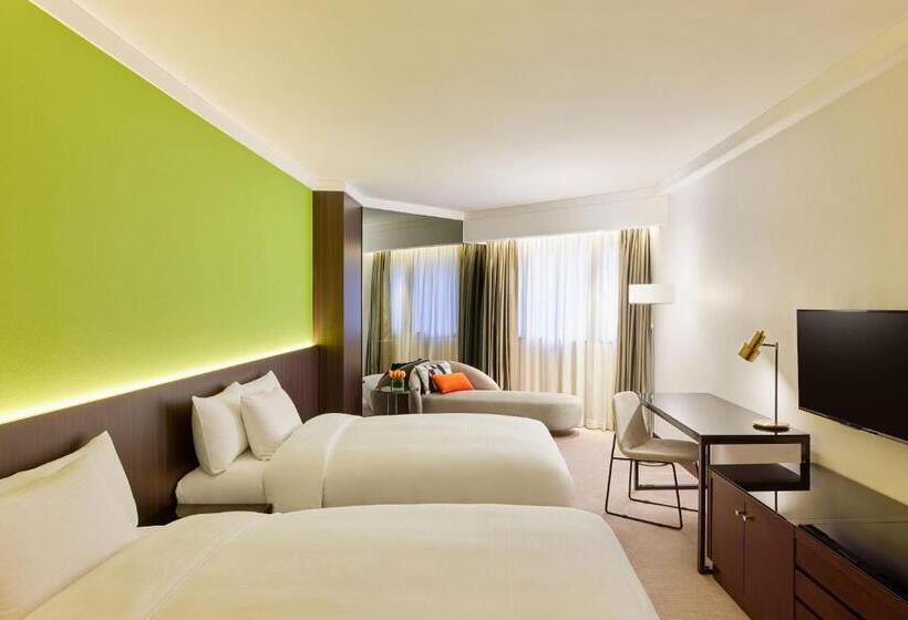 اتاق سوپریور سه تخته, Prince Hotel, Marco Polo