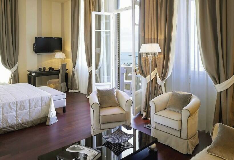 سوییت جونیور با چشم‌انداز دریا, Gh Palazzo Suite & Spa