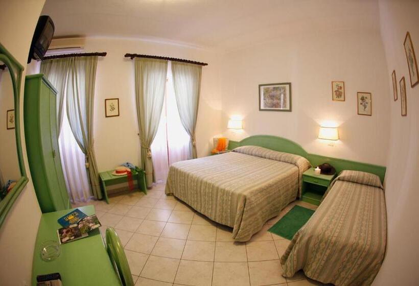 اتاق استاندارد سه نفره, Galli   Wellness & Spa
