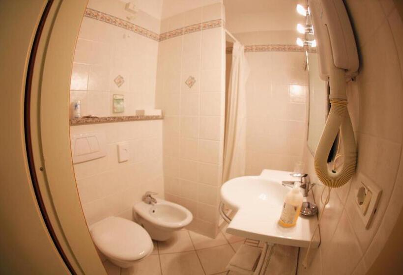 اتاق استاندارد با چشم‌انداز باغ, Galli   Wellness & Spa