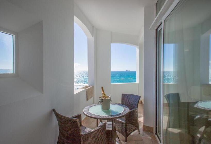 Номер Deluxe, Grand Hotel Costa Brada