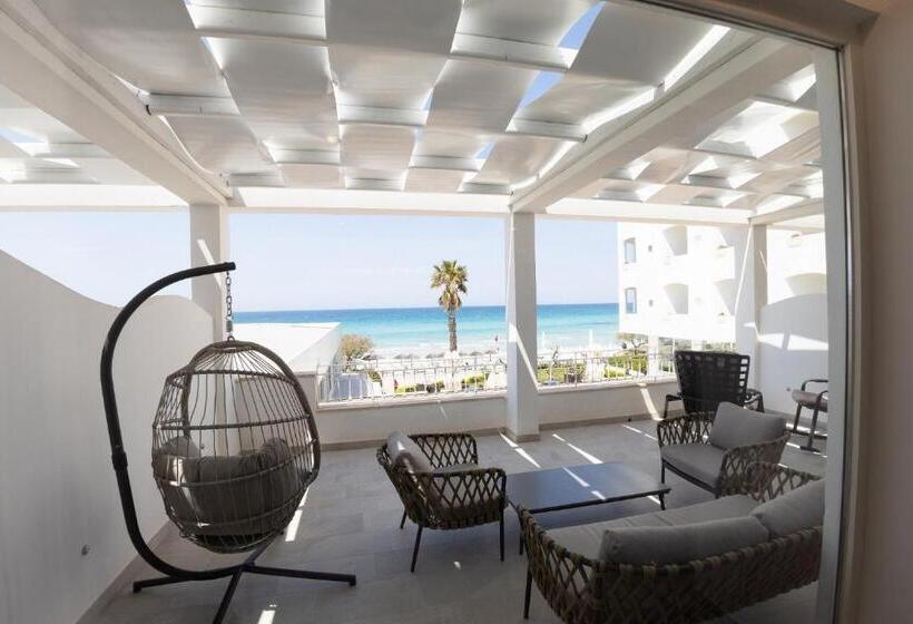 Люкс Вид на Море, Grand Hotel Costa Brada