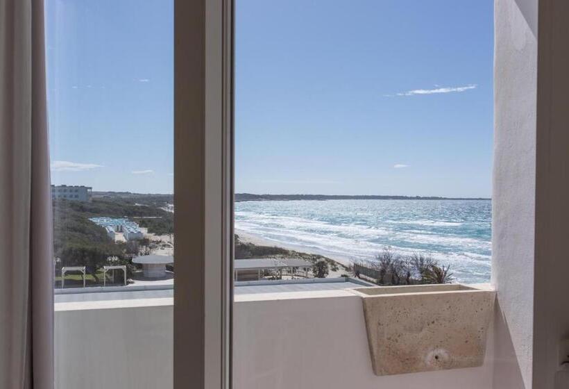 اتاق استاندارد یک نفره, Grand Hotel Costa Brada