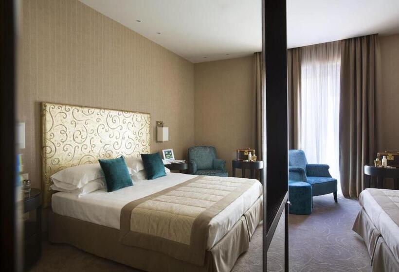 Superior room with lake view, Park