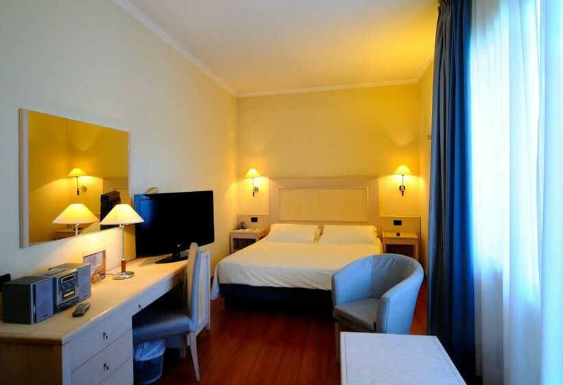 اتاق سوپریور, Best Western Hotel Globus