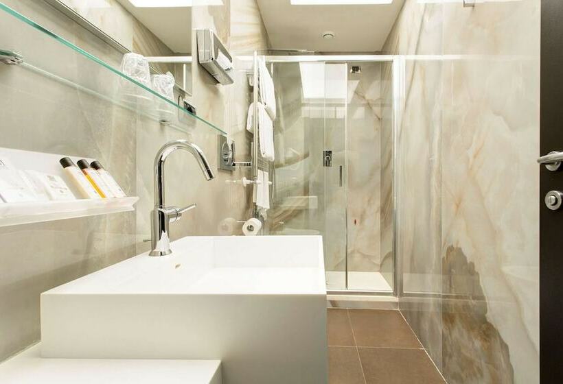 اتاق راحتی, Best Western Plus Hotel Universo