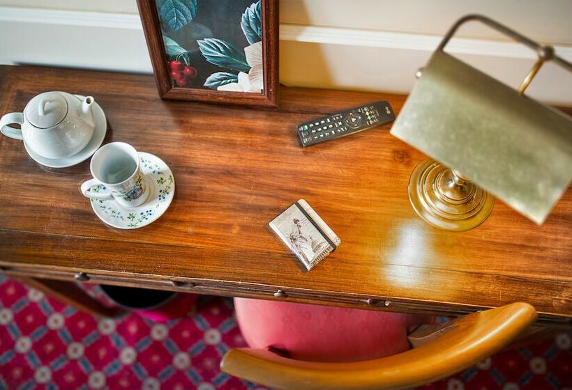 اتاق استاندارد یک نفره, Grand Hotel Colony